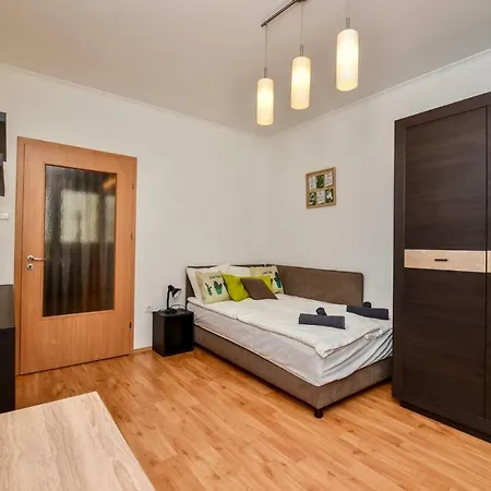 Cappuccino With Balcony And Free Parking Apartment *