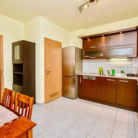 Apartment Cappuccino With Balcony And Free Parking