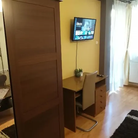 Apartment Cappuccino With Balcony And Free Parking Budapest