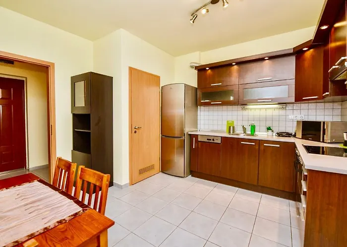 Daire Cappuccino With Balcony And Free Parking